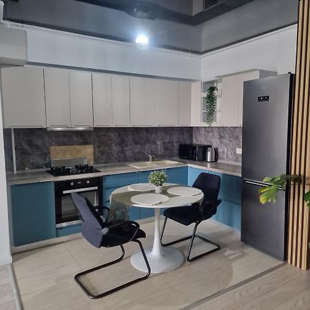 Apartament De Lux 2 Camere Cu Vedere Lacul Morii Bükreş Dış mekan fotoğraf